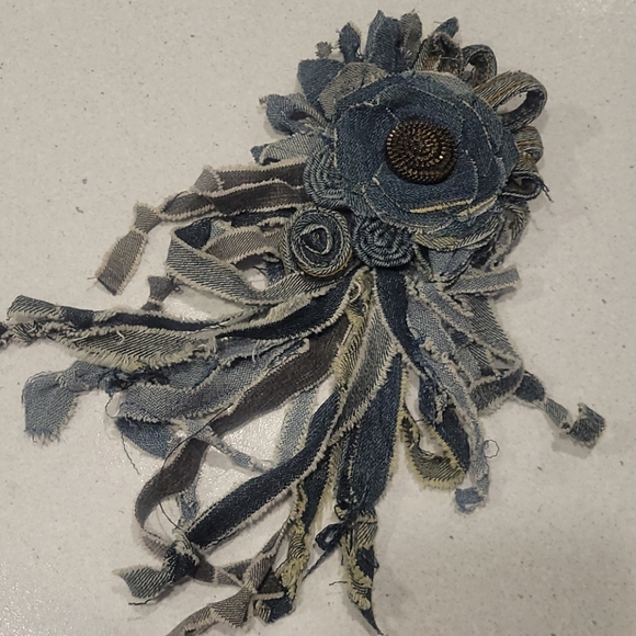 The Classy Quill Accessories - The Classy Quill Blue Denim Flower Pin Broach New